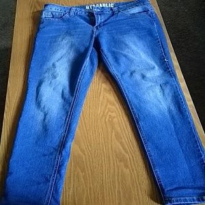 Hydraulic jeans
